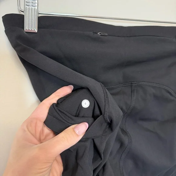 LULULEMON SWIFT SPEED HIGH RISE CROP 21” - Picture 9 of 9